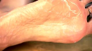 sun over the moon - ASMR Oily Feet JOI Massage