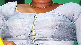 Indian Cheating Wife Kavita Has Romance in Kitchen