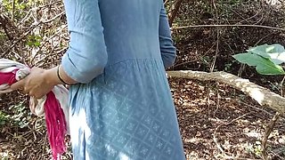 Indian Bhabhi Deep Throat Blowjob in Forest - Desi Village Wife Sucks Dick Hard