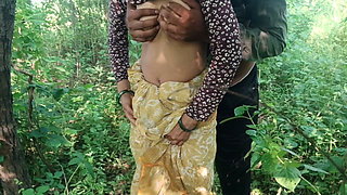 Bhabhi Jangal Mi Akeli Mili Aur Boobs Nikala Bhabhi Ka