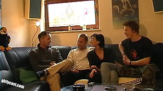 Lisa makes Mannie to a cuckold