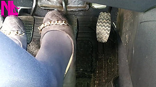 Revving in Grey Flats with Chains in Mp4format