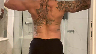 Strong muscle GILF will dominate you