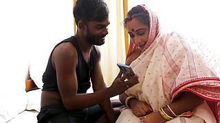 GRANDMOTHER AND STEPGRANDSON HARDCORE CHUDAI KA MASTI, BENGALI FUN TALKING AND CLEAR AUDIO