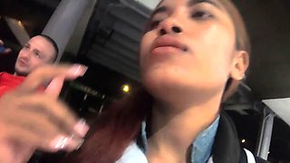 Guy ordered a Thai teen to fuck his cock