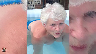 Lesbian Hot Tub Tit Fest!