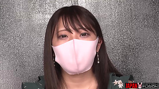 Rurika Misato’s Sneezes Cover Two Masks with Saliva and Mucus. 鼻水