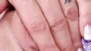 Sassy Corinna and Blake's rubbing action