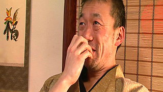 Chubby japanese girl gets her hairy pussy fingered till she squirt