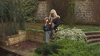 Horny slut takes plunge into the deep end