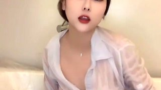 Steamy Girl Explores Wild Bath Squirt Passion