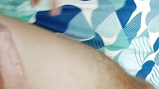 MY STEPMOTHER IS SLEEPING AND I GOT TO FUCK HER - POV - PORN IN SPANISH