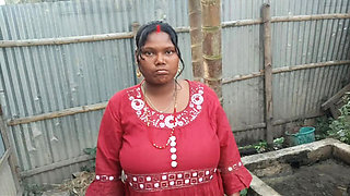Desi Wife Outdoor Anal Sex with Big Tits and Big Ass - Homemade Indian Bhabhi Video