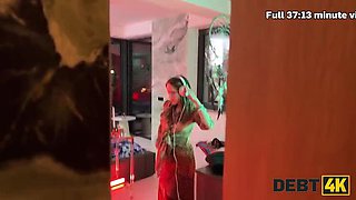DEBT4k – Hot sex in a fortune-telling salon with a cute teen and amazing blowjob