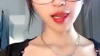 Naty Sweety flashing ass on webcam amateur