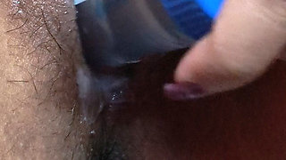 Desi indian girl Fringer pussy show with sex toys