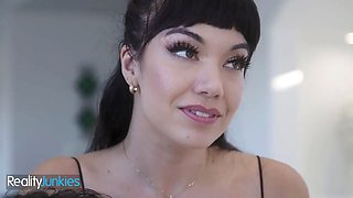 Realityjunkies - big-tit cougar tempts her stepson's pal and offers her curvy body for a pounding