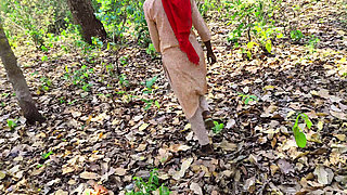The Brother-in-law Took the Sister-in-law to the Forest on the Pretext of Roaming