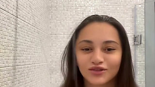 Cum with Me in Snapchat Shower