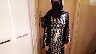 Young Arab woman sucks cock and gets her pussy licked POV video