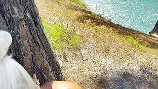 I Met a Sexy Girl on the Seashore and She Gave Me a Blowjob