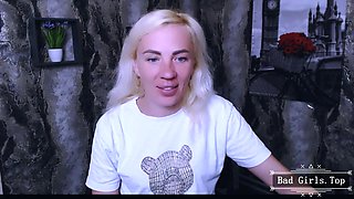 Skinny Big-Tits Blonde Milf Performs Solo Webcam
