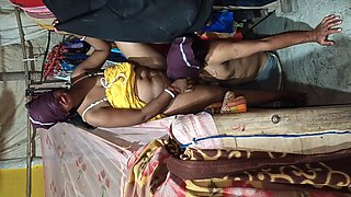 Desi indian bhabhi stand fuck