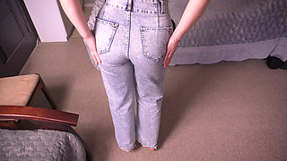 Try on Haul Flared Jeans