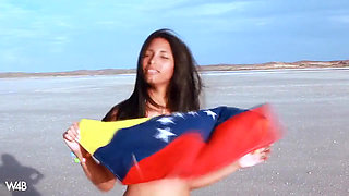Latina Solo