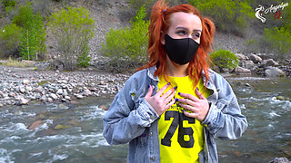 The Girl Really Loves Sex Outdoors