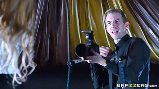 Brazzers - Danny Tries to Shoot a Movie but Ends up Doing What He Does Best, He Fucks Viola Bailey