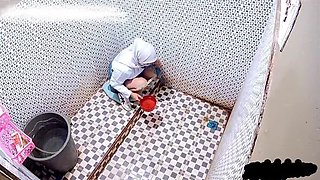 Hot Indonesian College Girl Clarelia Gets Brutal Doggy Style Fuck in Bathroom - Viral HD Sex