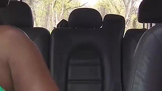 Ebony milf gives sloppy head in car