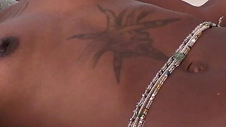 Lesbian Massage Table: Memel Wilde and Kadia Leigh