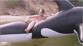 Lynn-tonic ...rides Inflatable Wale