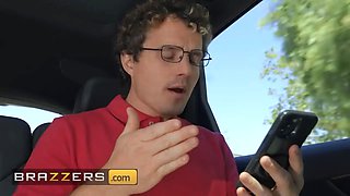 Robby hires a surrogate for his wife Kay Carter but petite does he know that he is gonna pound her shortly after - brazzers
