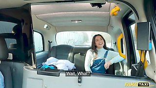 Shaggy Nuria Millan - babe scene - Fake Taxi