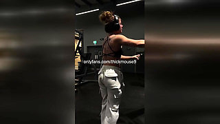 Naughty Teen's Pussy Slip During Instagram Live Dance