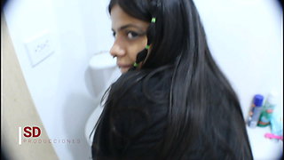 Fooling with my stepsister- porn in spanish