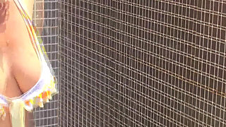 Squirting in Her Swimming Pool Full Video 4K Quality