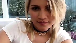 All-American Amateur Webcam Girl