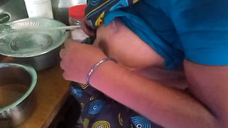 Indian Aunty Cooking Sex with Boyfriend