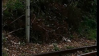 Natural retro wife enjoys a good fucking