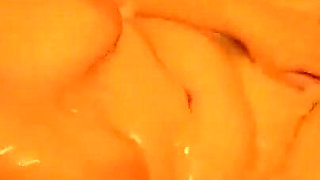 Bathing in the bathtub-full video