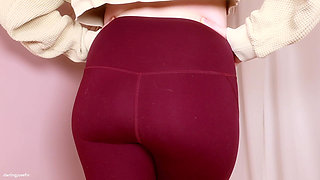Leggings Made You Cum Three Times!
