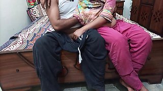 Bhen Give First Experience To Bhai How To Sex In