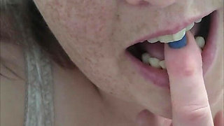 Playful Mouth & Finger Tease