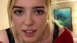 Cute blonde with nice tits