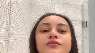 Cum with Me in Snapchat Shower