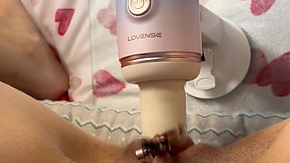 Fucking machine, clip pussy, fuck dildo